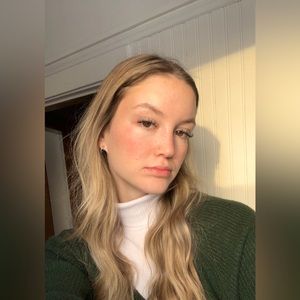 Meet your Posher, Kaitlyn